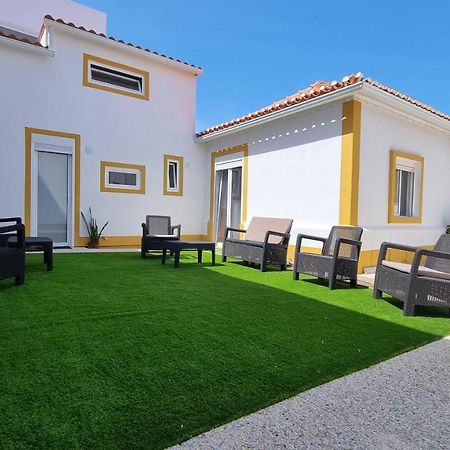 Family Surf Home - Casas Do Pateo Рібамар Екстер'єр фото